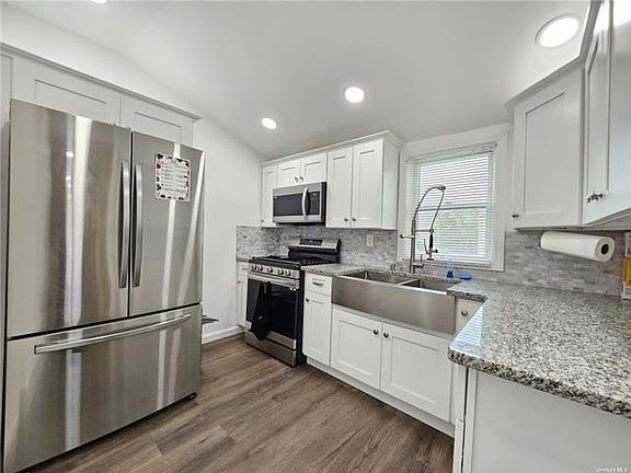 3rd image of 13840 233rd St