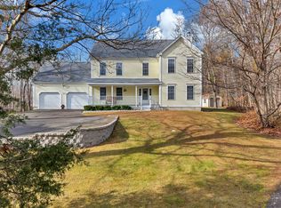 11 Bonny Ln, Clinton, CT 06413