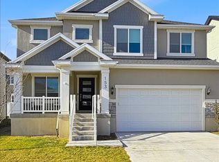 153 N Valcrest Dr, Saratoga Springs, UT 84045