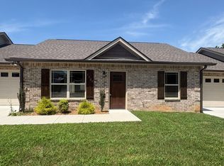 1525 Green Ln, Shelbyville, TN 37160