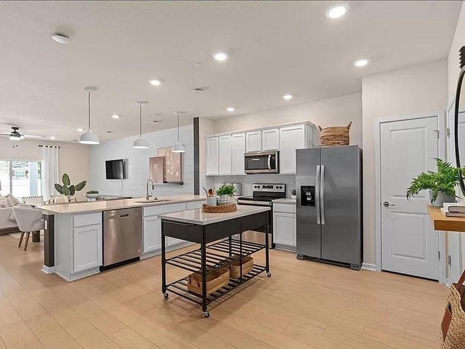 1st image of 2830 Bright Bird Ln