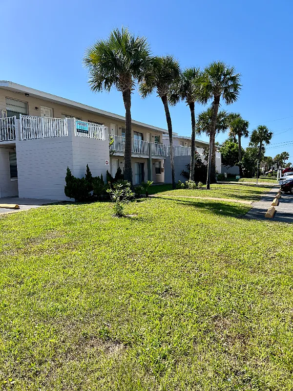 Bellair Palms-2br/1ba - $1500/Mo - limited Section 8 — Photo 2