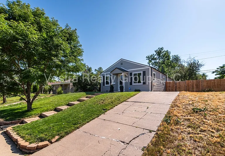 1176 Xenia St — Photo 2
