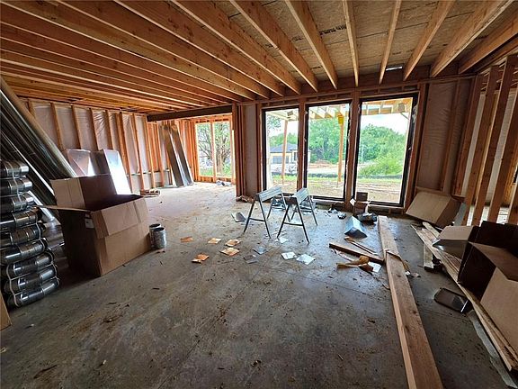 5th image of 11256 S Gleason Rd