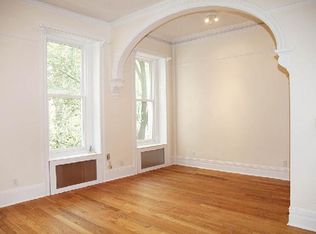 122 E 64th St APT 2F, New York, NY 10065
