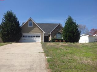 1742 Hamilton Dam Trl, Dacula, GA 30019