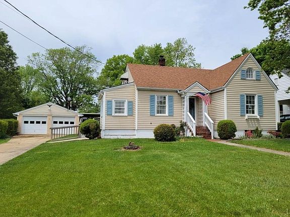 2nd image of 5617 Killarney Pl