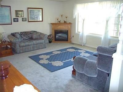 2nd image of 4816 122nd Pl NE