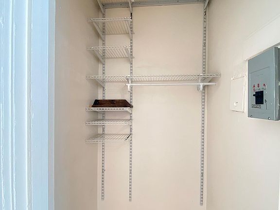 4th image of 424 Jones St #503