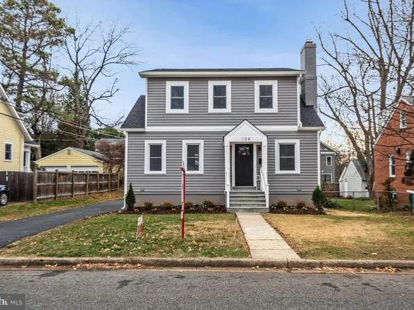 124 W George Mason Rd, Falls Church, VA 22046