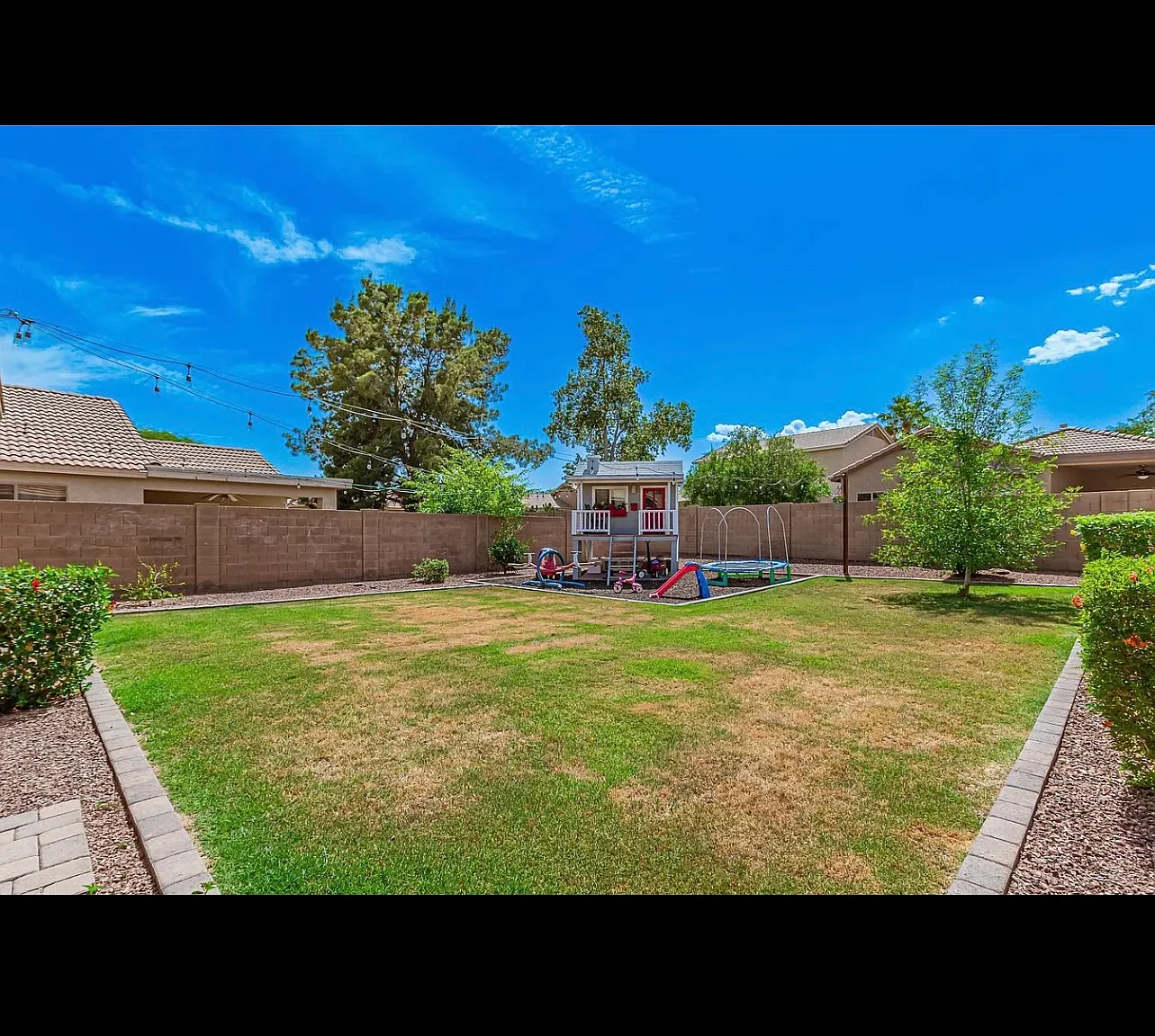 3 bed, 2.5 bath, 1691 sqft, $2,200 — Photo 4