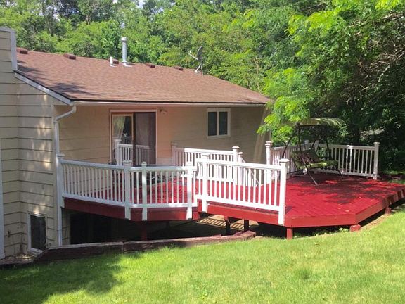 3rd image of 1110 W Richway Dr