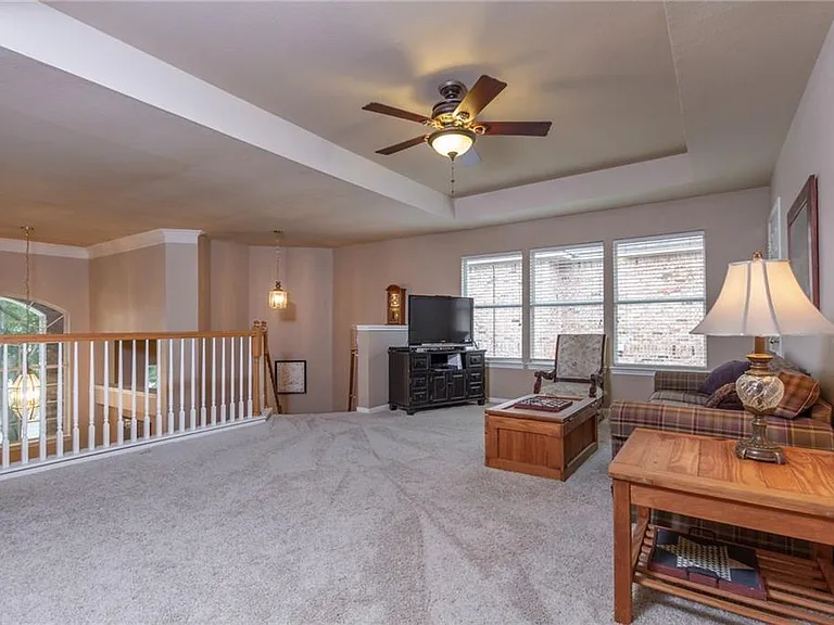 14828 Irondale Dr — Photo 23