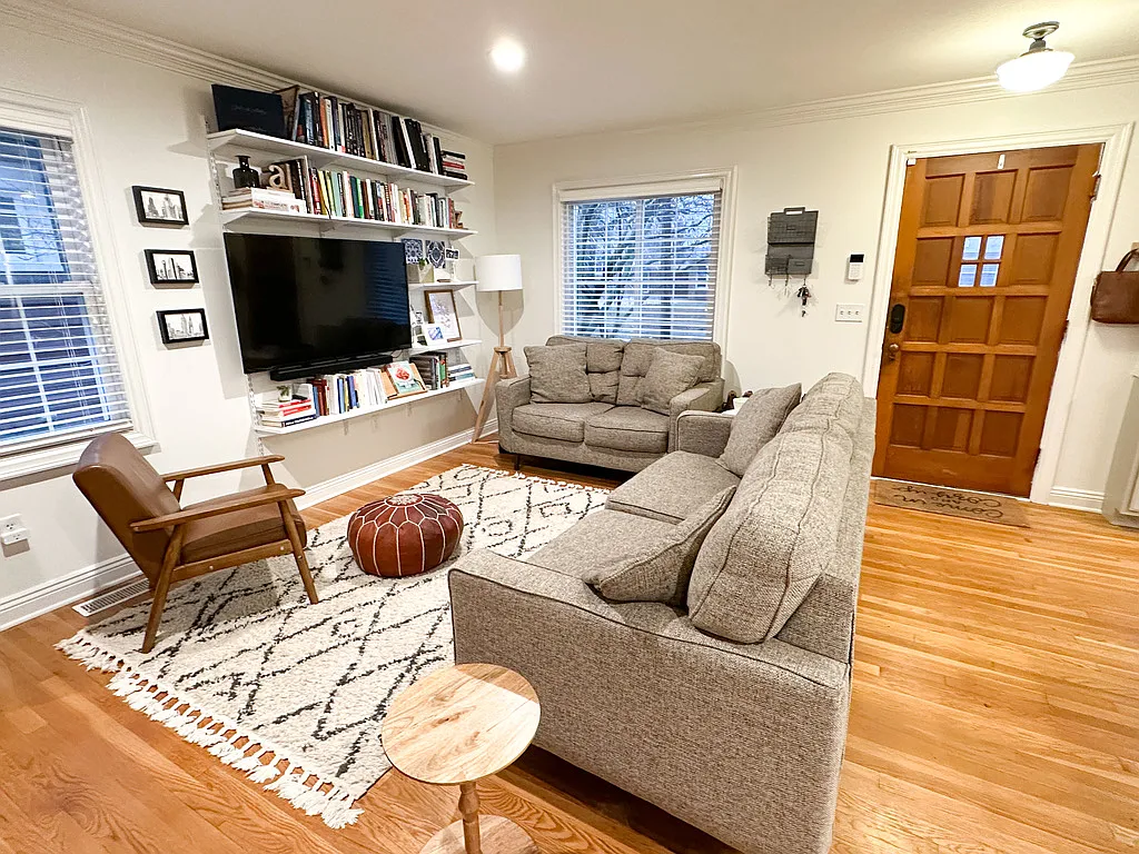 3 bed, 1224 sqft, $2,500 — Photo 4
