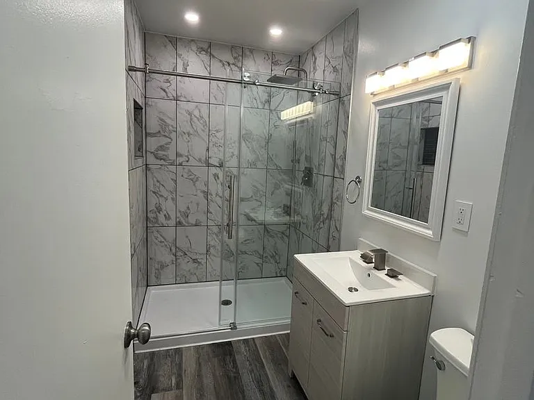 2 Alice Ct — Photo 13