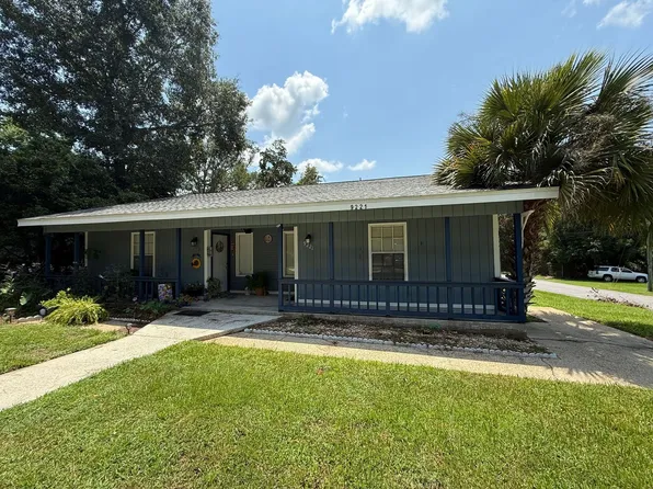 9221 Beatrice Dr, Pensacola, FL 32514