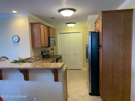 4th image of 112 Leonardwood Dr Unit 105