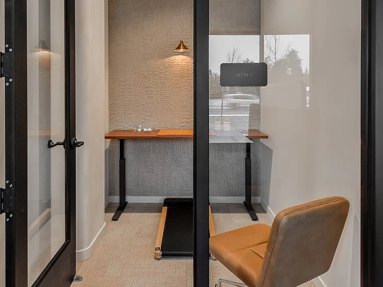 Work-from-home spaces at The Hallon II apartments in Hopkins, MN
