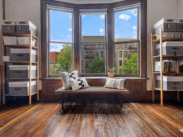 549 W 187th St, New York, NY 10033