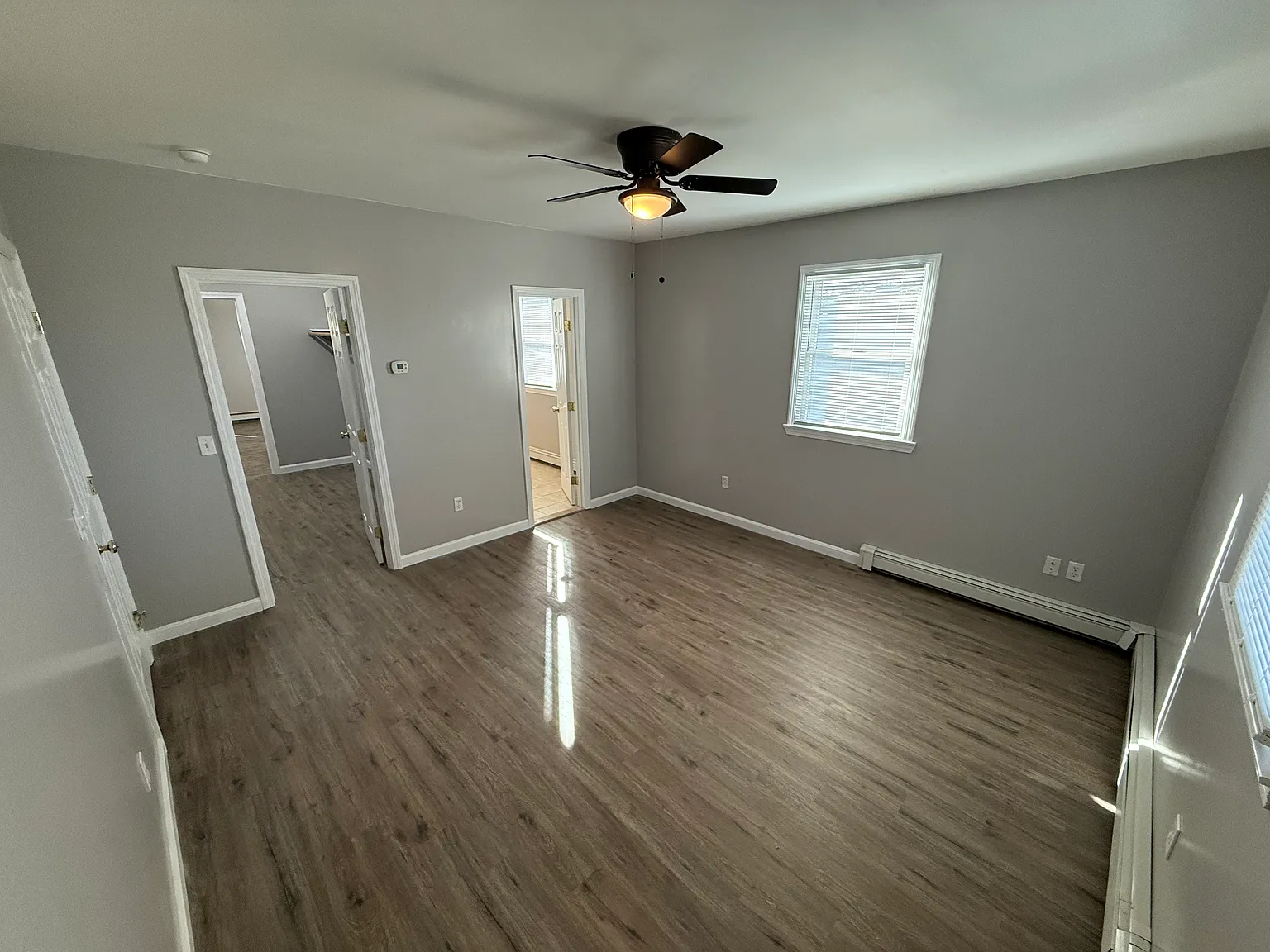 24 Logee St — Photo 4