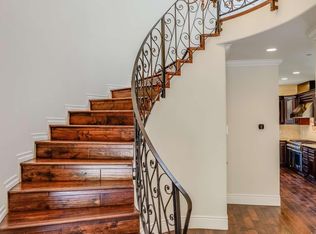 1052 Ray Ave, Los Altos, CA 94022