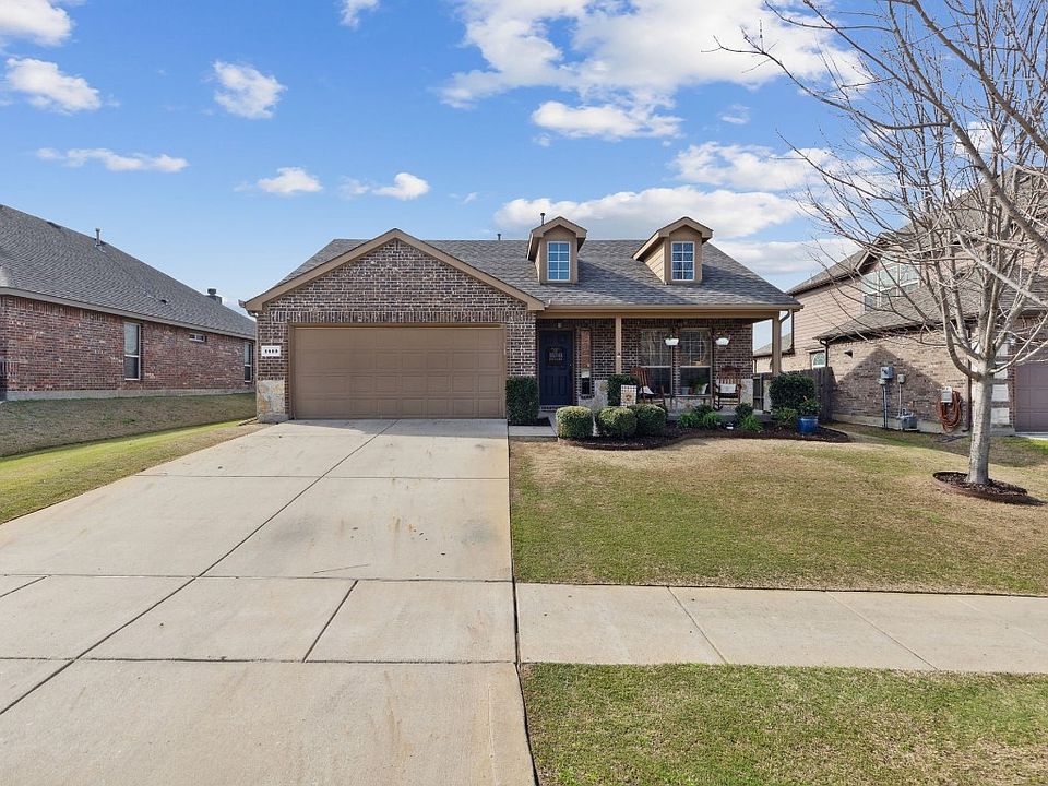 1st image of 1413 Caruth Ln