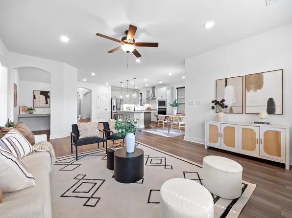 208 Olinda Way, Liberty Hill, TX 78642