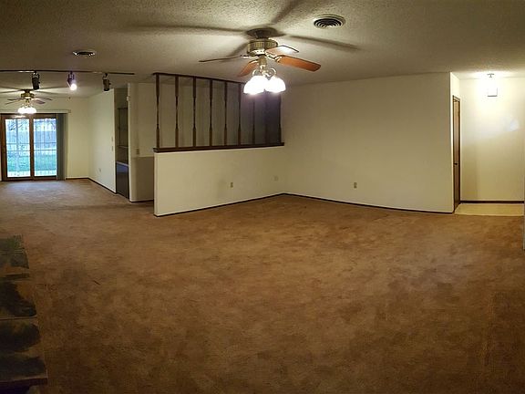 5th image of 707 Berkley Dr