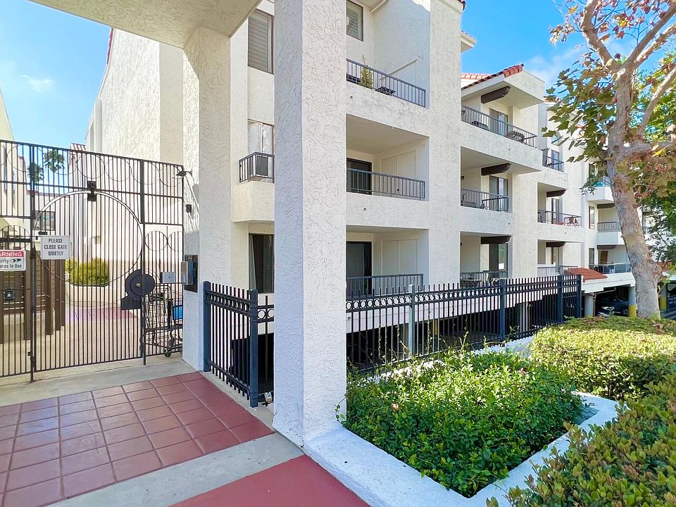 1st image of 3525 Lebon Dr Unit 206