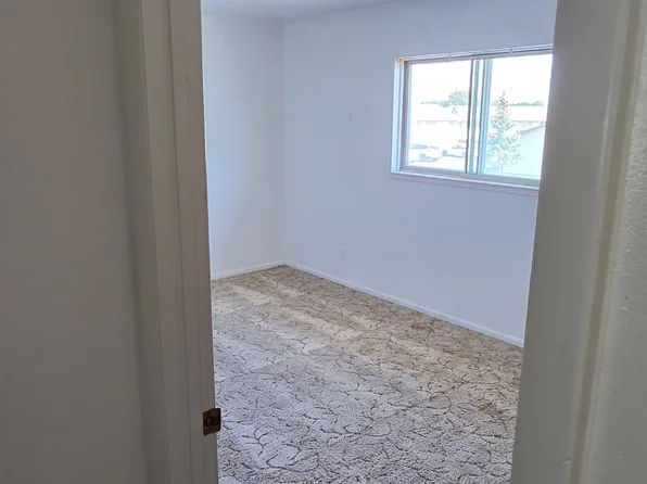 Moonlite Drive Town homes - 350 Moonlite #3, 350 Moonlite Dr, Idaho Falls, ID 83402