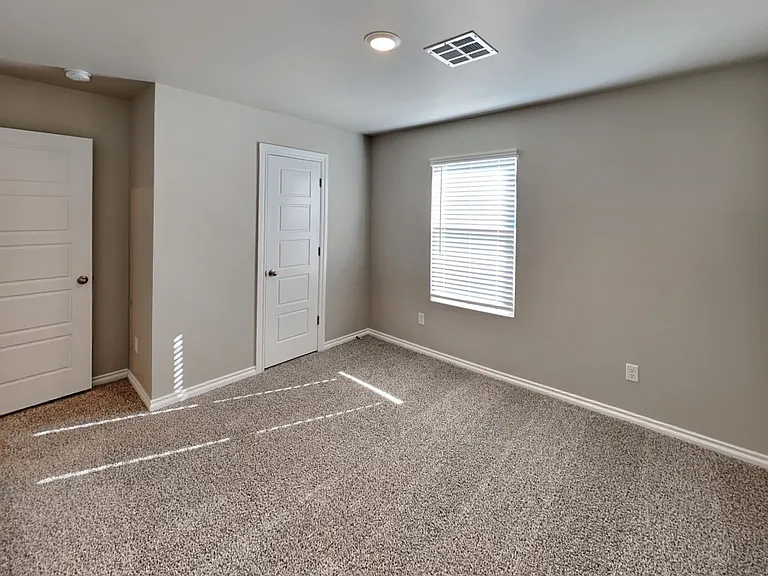 2733 Dennis Dr — Photo 16