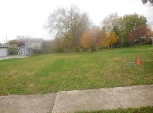 202 Janet Dr, Piqua, OH 45356