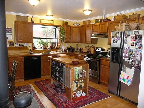 4th image of 413 Umatilla Ave