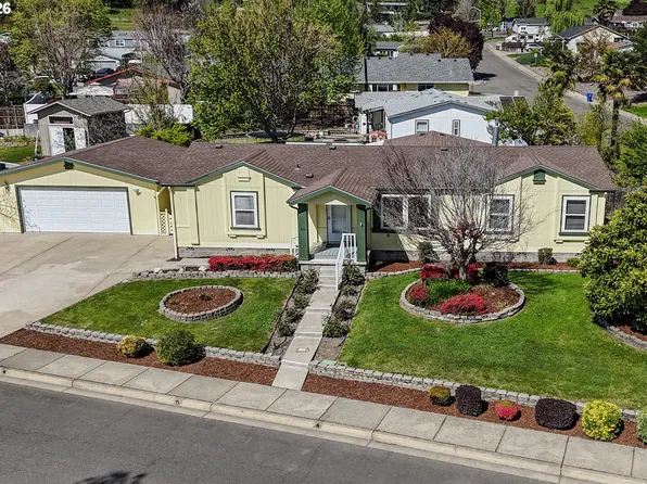 210 NW Timothy Ave, Winston, OR 97496