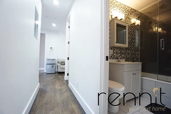 Rented by Rennit Inc. | media 9
