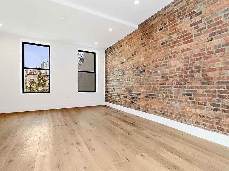 333 Warren St #4RR — Photo 4