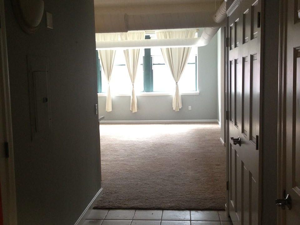 2nd image of 33 Middle St Unit 16