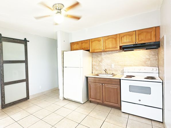 100 NW 30th Ave #10