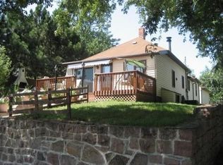 1127 N Spring Ave, Sioux Falls, SD 57104
