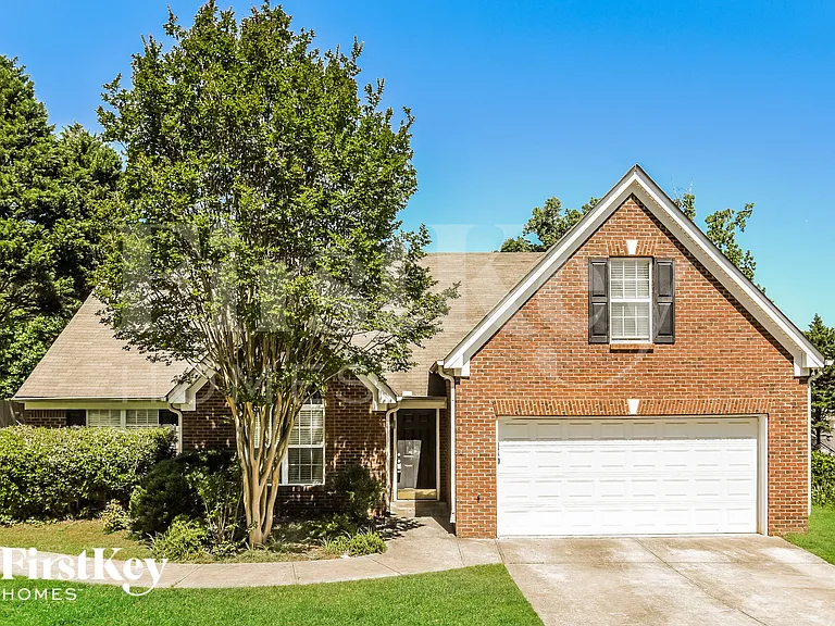 830 James Ridge Dr — Photo 1