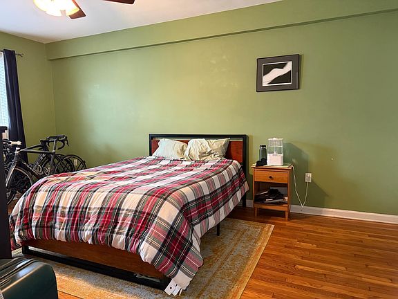 3rd image of 2520 Kennedy Blvd APT 1F