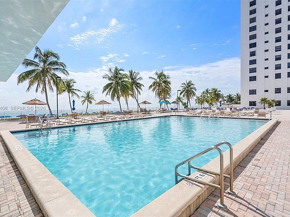 3rd image of 2301 S Ocean Dr APT 1406