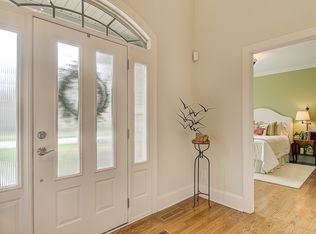 2325 Castleloch Ct, High Point, NC 27265