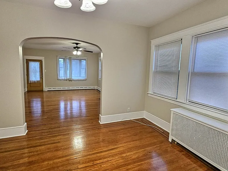 304 N Lynn Blvd — Photo 4