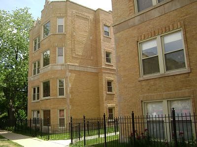 2nd image of 1667 W Farwell Ave