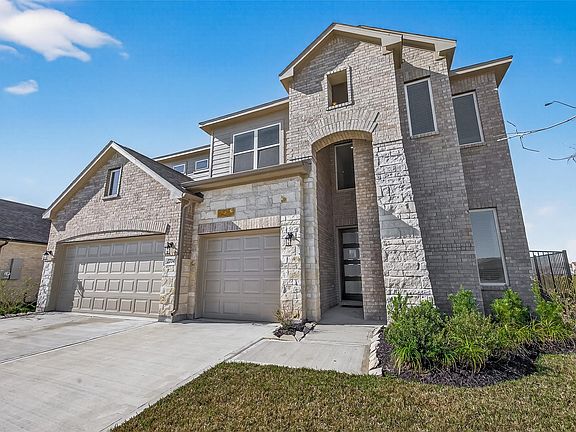 3rd image of 2724 Golden Isle Drive