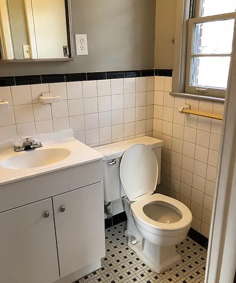 5302 Laurie Ln — Photo 3