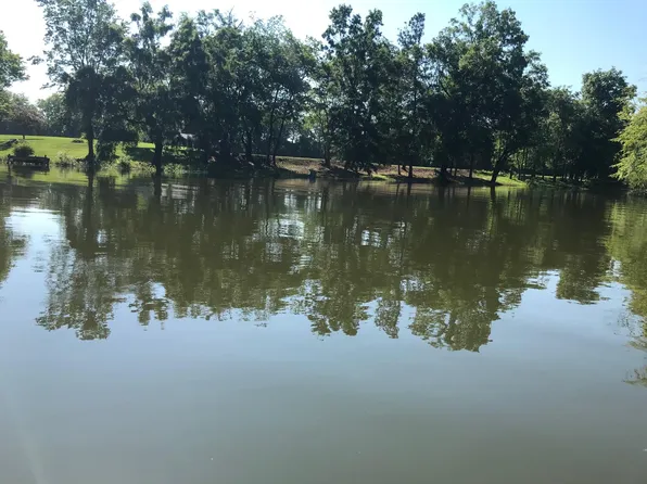 894 Riverbend Dr, Dayton, TN 37321