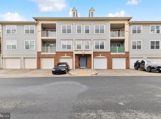 11328 Westbrook Mill Ln Unit 304, Fairfax, VA