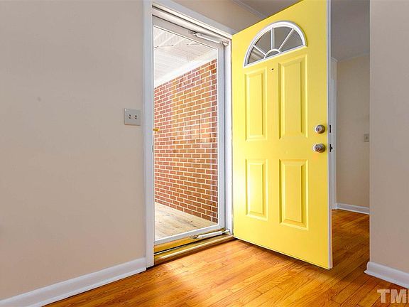 3rd image of 611 Sussex Ave